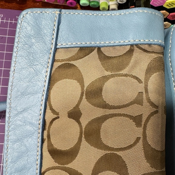 COACH Vintage Soho Satchel in pastel blue Y2k - Picture 7 of 15